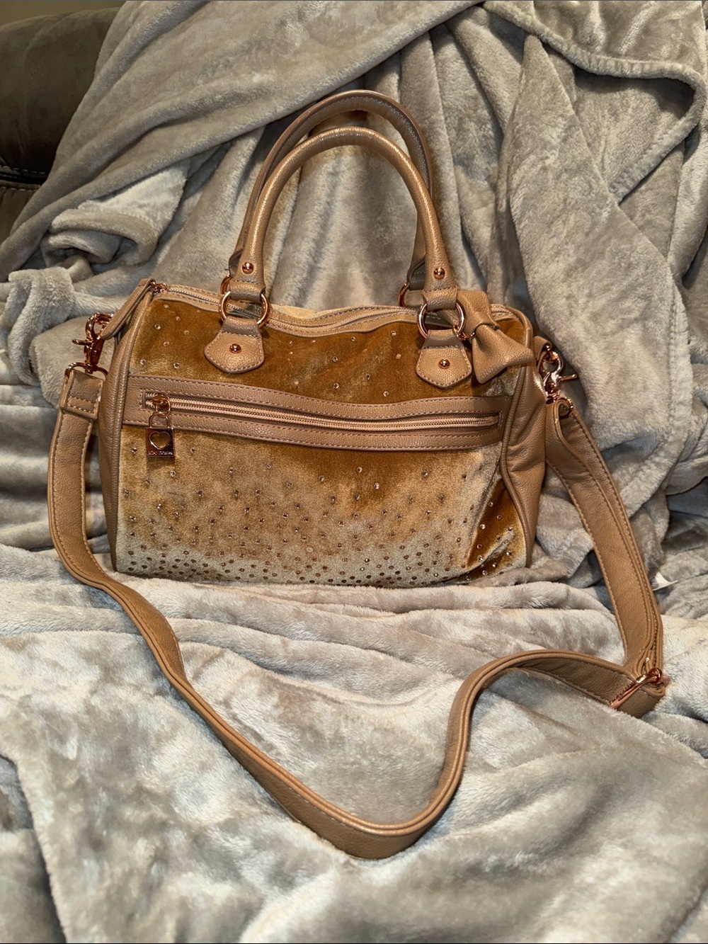 Betsey Johnson Boston satchel bag-NWOT